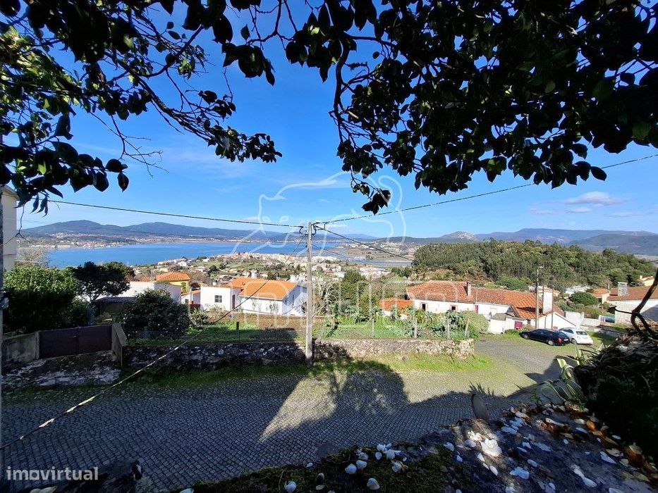 Magnifica propriedade T4 com vista para o Rio Minho e Espanha