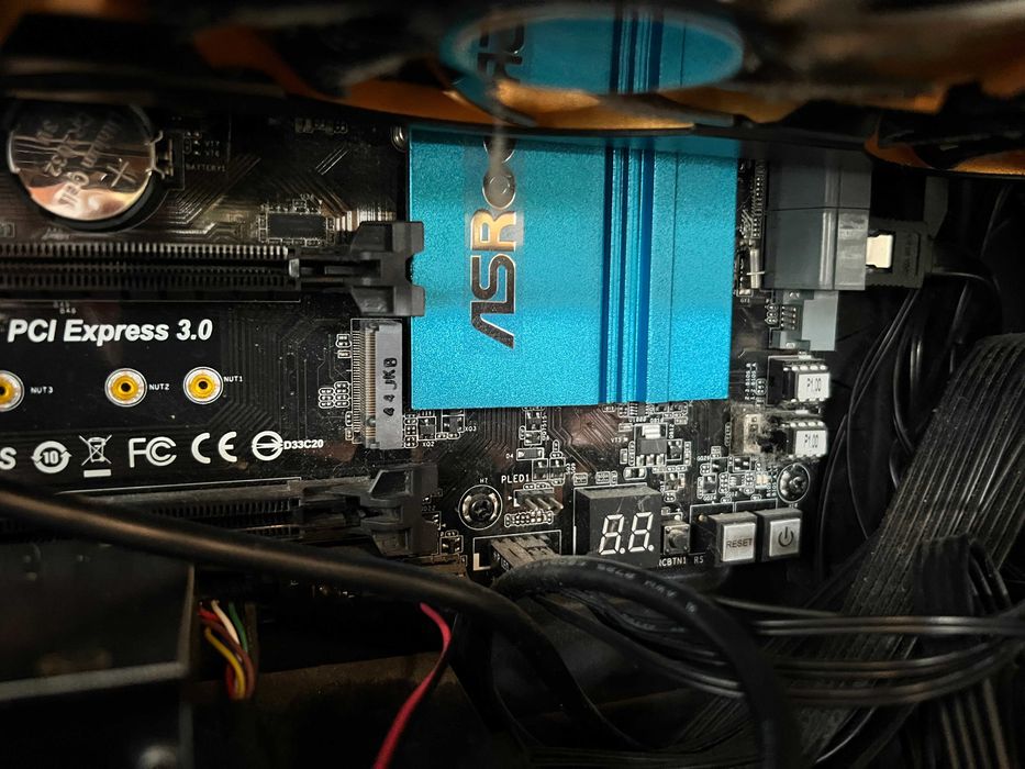 Zestaw Komputer Intel i7 4790K 4.0GHz 3TB NVMe turbo 4.4GHz windows