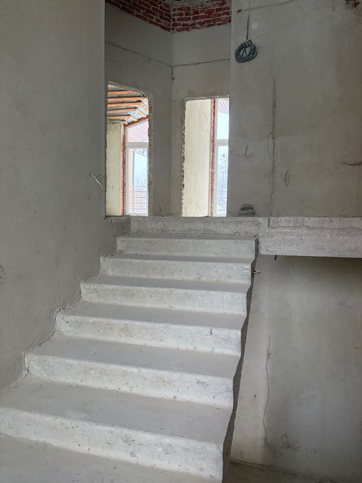 Продаж трирівневого котеджу 185 м² в Котеджному містечку Dolce Vita