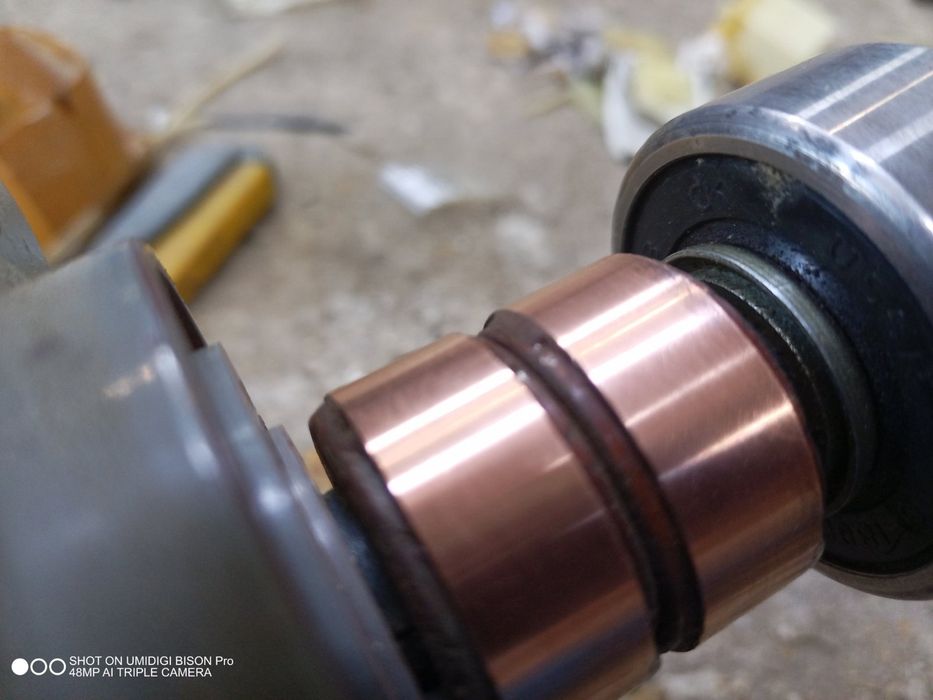 Генератор Г287 14В 90А