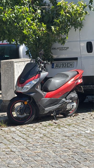 Vendo HONDA pcx 2017