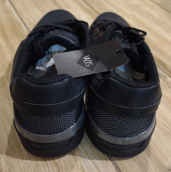 Buty Wojas. Nowe. 41