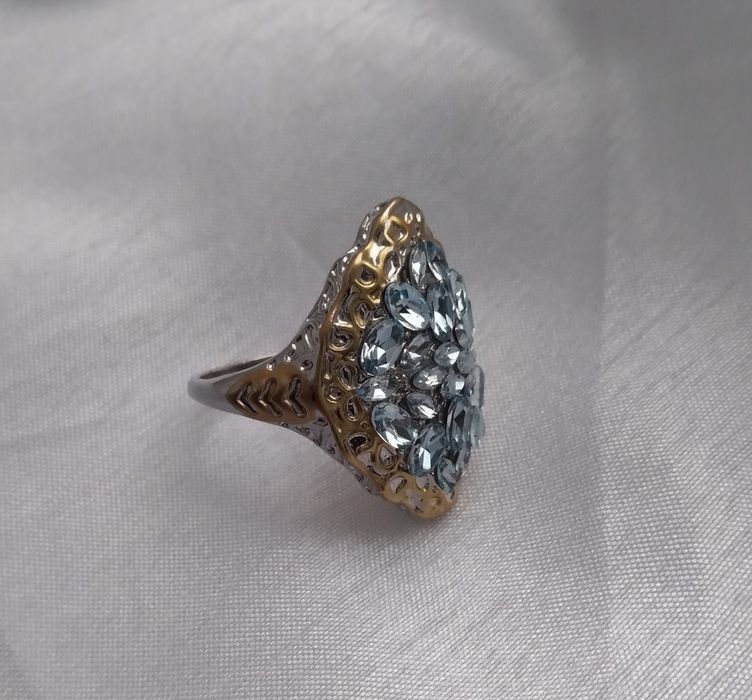 Свадебное кольцо перстень