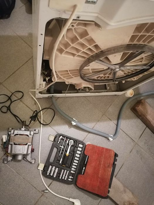 Ремонт Стиральных Машин  Васильков / Замена тэна нагрева воды