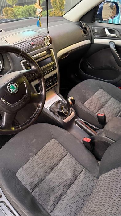 Продаю автомобіль