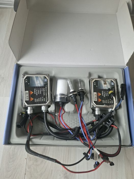 Zestaw ksenonowy HID 35W – komplet