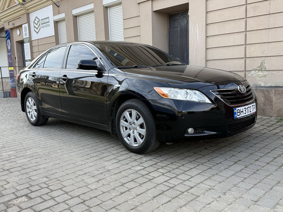 Продам Toyota Camry 40