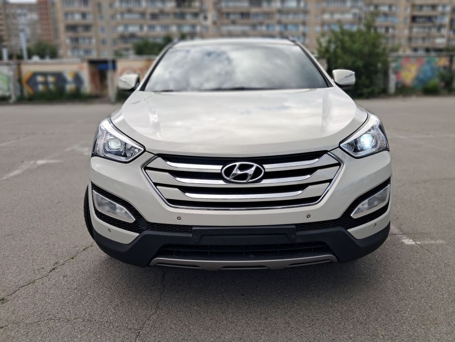 Продам Hyundai Santa Fe