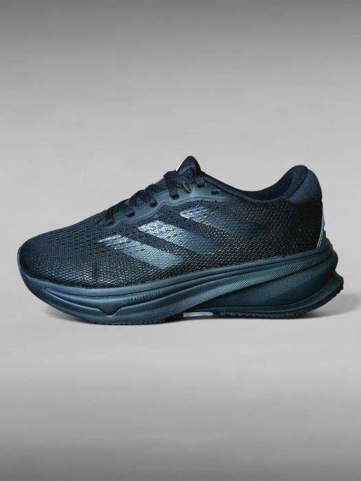 Жіночі - підліткові  кросівки  Adidas Supernova Rise Core Black / Carbon (36р/37р/38р/39р/40р)