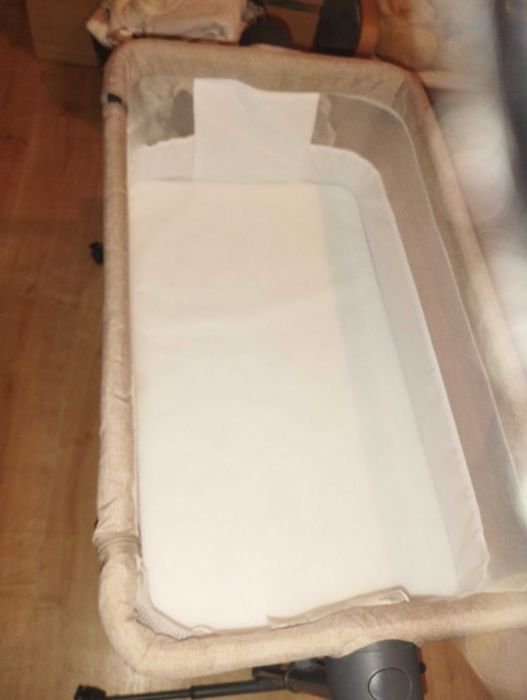 Next to me kindercraft