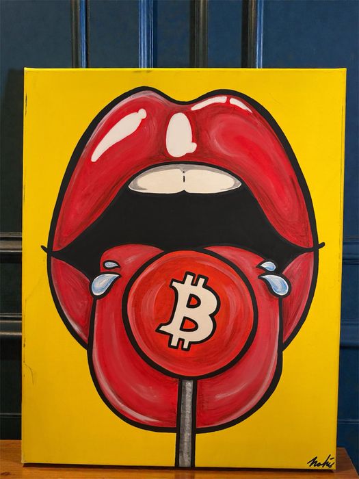 Crypto Kiss – obraz Bitcoin lollipop na czerwonych ustach