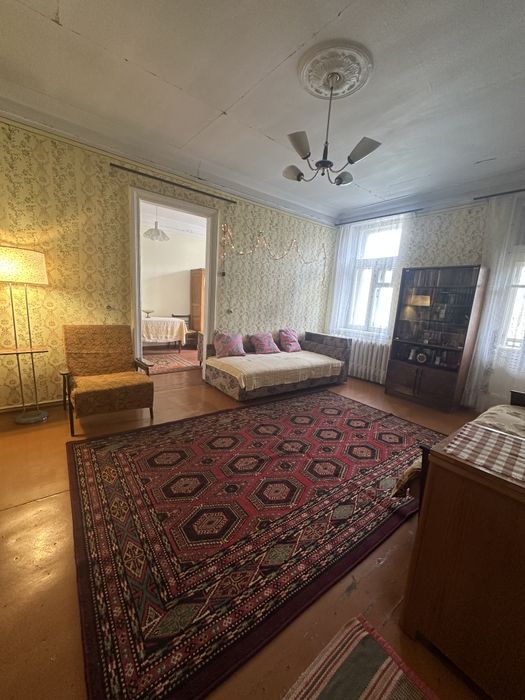 Продам 2х к.квартира «Сталинка" 60.5 кв.м.ул. Фалеевская/угол Спасская