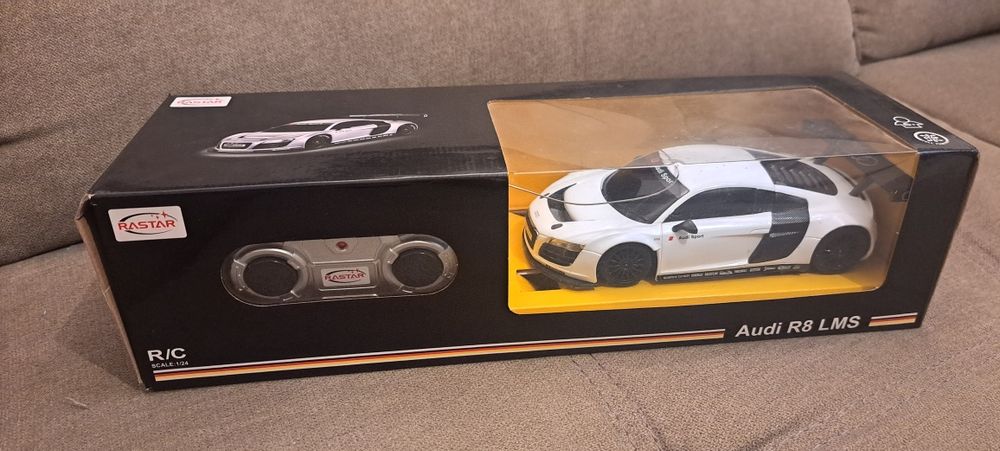 Audi R8 LMS telecomandado Novo na caixa