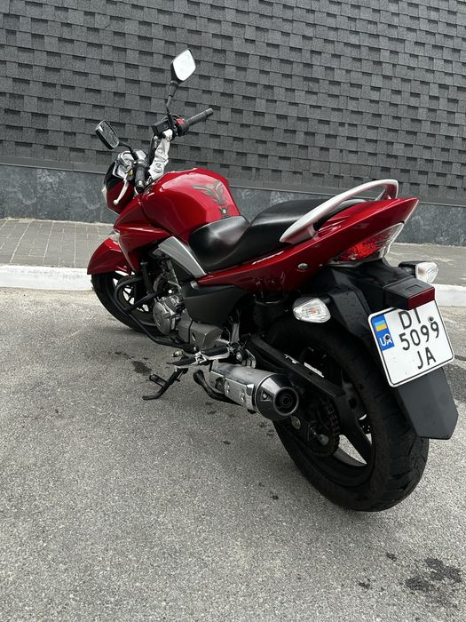 Продам Suzuki gsr 250