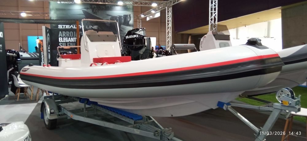 RESERVADO Devido a up-grade, disponível Hydrosport RIB565 de serviço 2026
