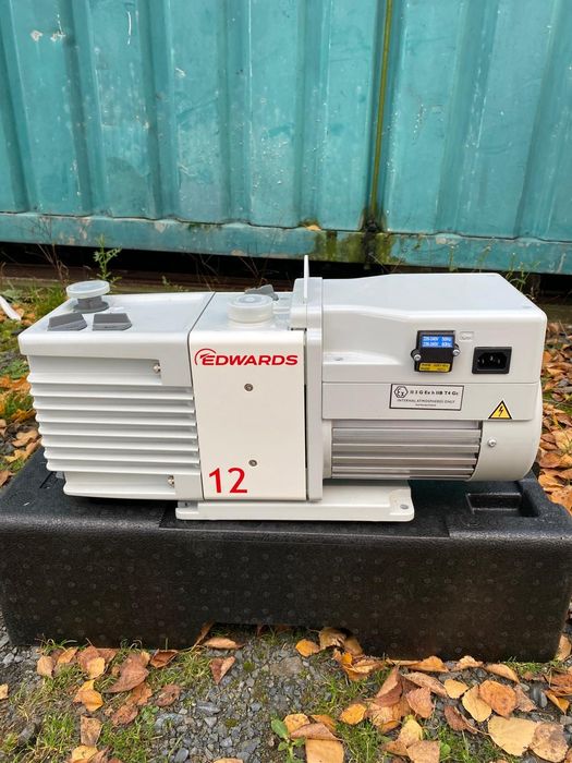 Pompa próżniowa Edwards po serwisie