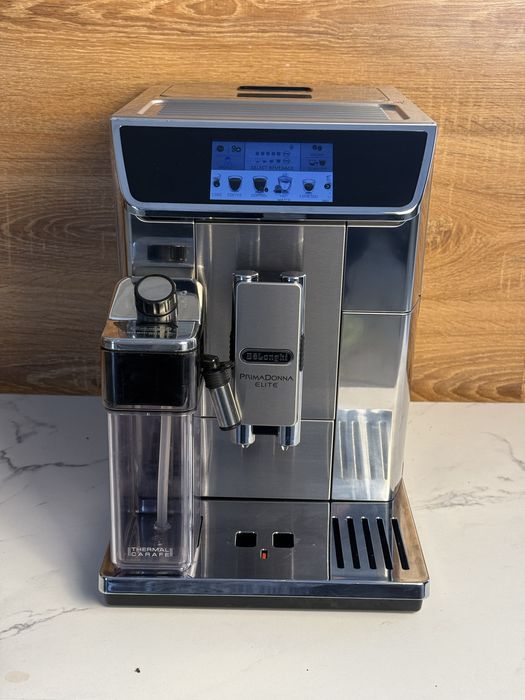 Кофемашина Delonghi PrimaDonna Elite з Гарантією !