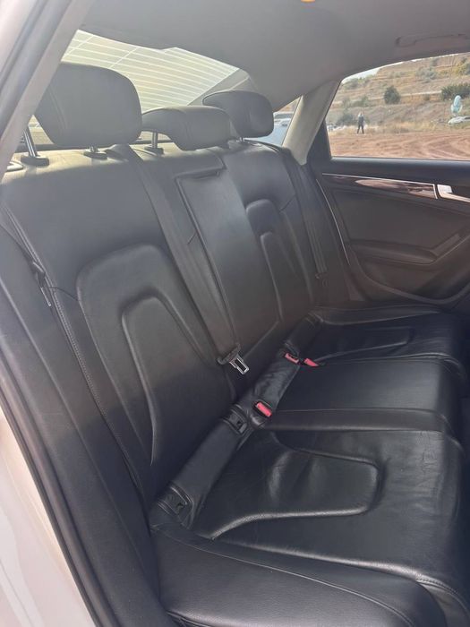 Продам Audi A4B8