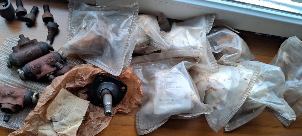 Запчасти Ваз, шаровые опоры 01-07