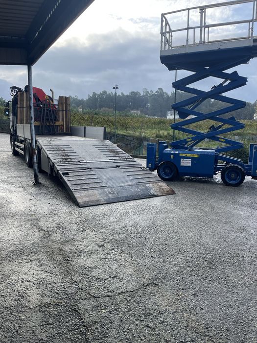 Aluguer Camião Grua 20M C/Rampa