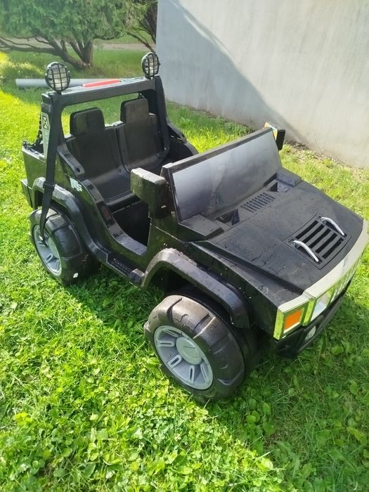 Duży hummer na aku