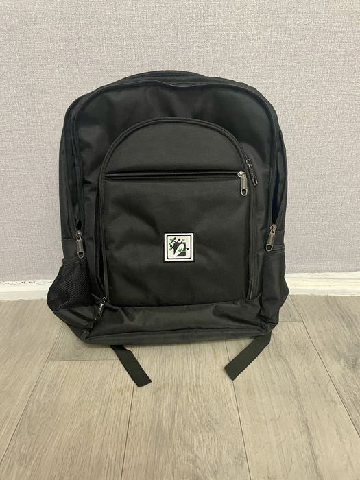 Рюкзак ємкий в гарному стані