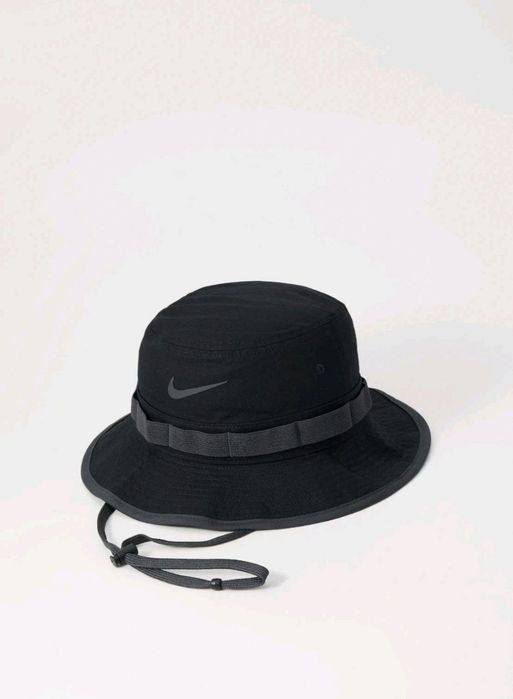 Панама Nike Apex M