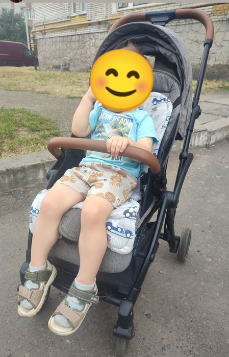 Продам дитячу коляску. Прогулянку