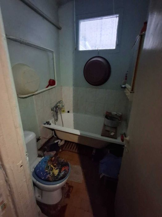 Продається 2-х кім. кв. р-н Червоної ! Сертифікат !