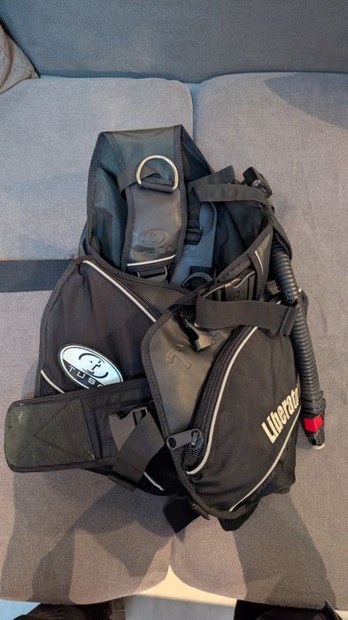 Jacket tusa. Kamizelka nurkowa