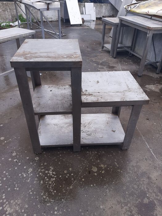 Bancada de apoio com duas alturas