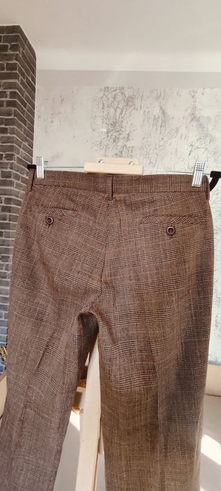 Eleganckie spodnie w kant pepitka brąz Montego M