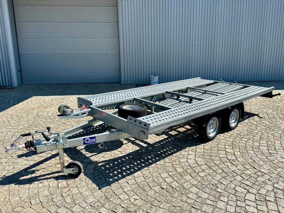 Atrelado porta-automóveis BLYSS - IVA dedutível