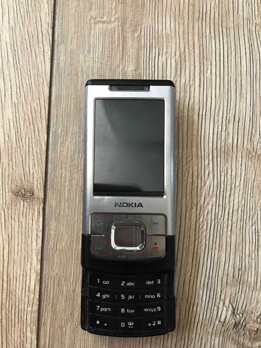 Zestaw 7 telefonów komórkowych Samsung, Nokia, ZTE, Huawei