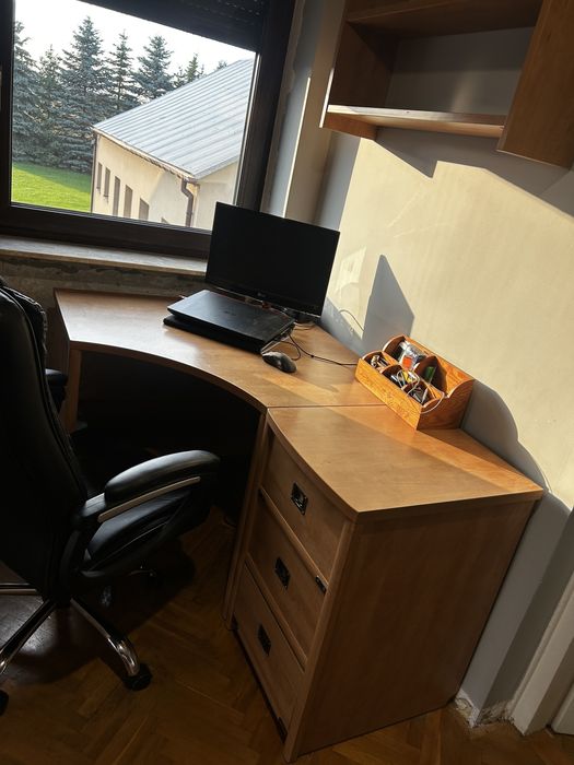 Sprzedam komplet mebli VOX