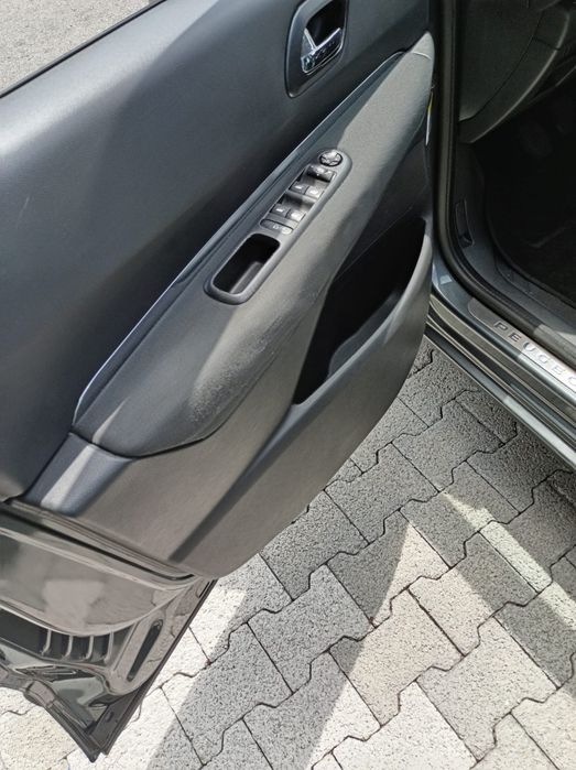 Peugeot 5008 ano 2013