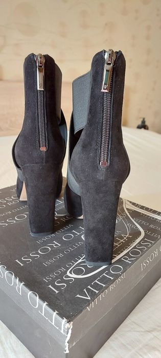 Ботильоны (ботильйони) туфли ботиночки полусапожки  замша Vitto Rossi