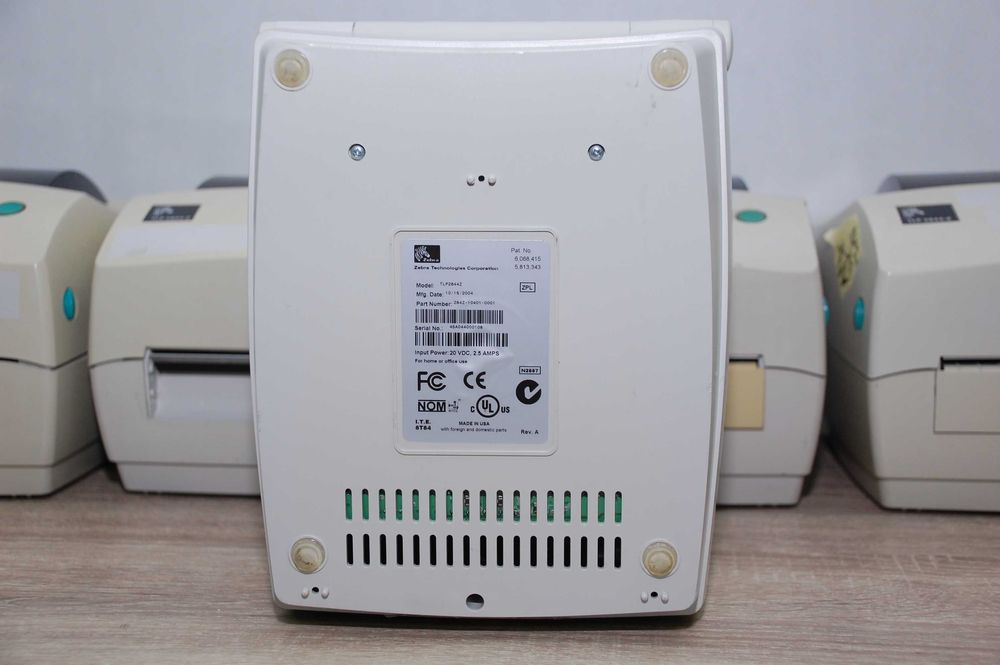 ZEBRA TLP2844-Z термотрансферний принтер етикеток наклейок 101мм USB