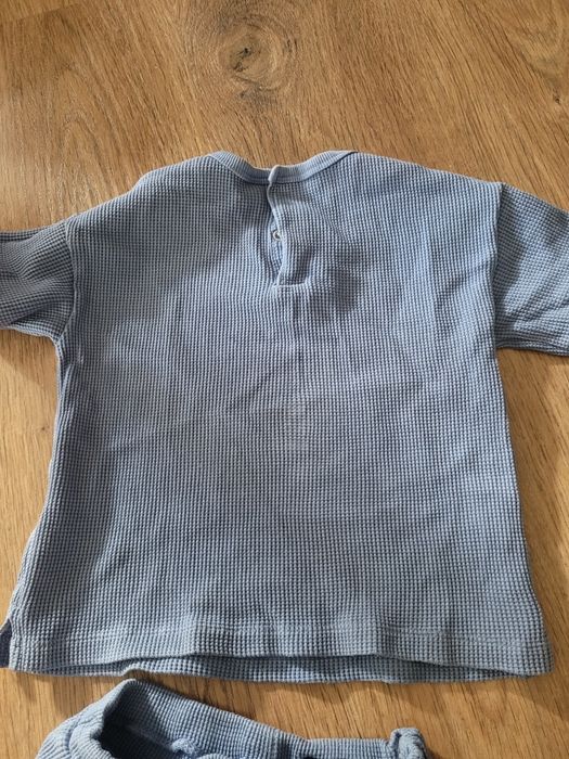 Продам вафельний літній костюм на хлопчика 1,5-2роки. H&M