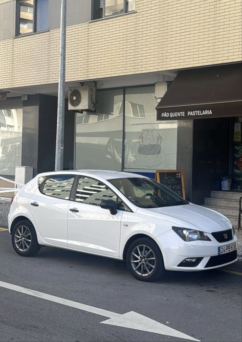 SEAT IBIZA 2014 bem estimado — photo 4