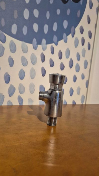 Fluxômetros  para sanitas