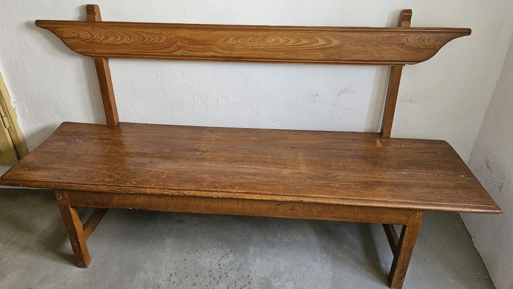 Banco Rústico antigo de madeira pintada. Peça unica.