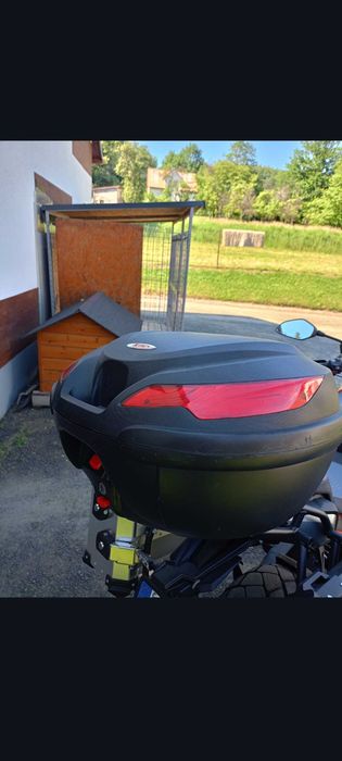 Sprzedam kufer motocyklowy 50L