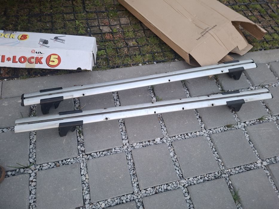 Bagażnik dachowy na relingi, relingi rowerowe oraz uchwyt na narty