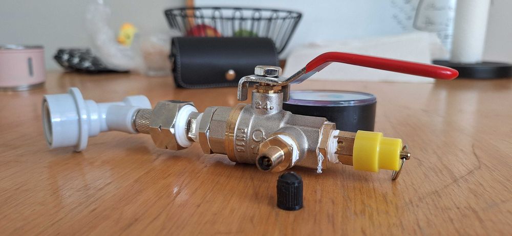 Keg Cornelius 18L Coca-Cola Ball Lock Pokrowiec Zestaw Ciśnieniowy
