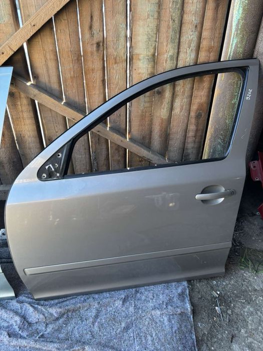Дверка шкода октавія а5 skoda octavia a5 під покрас