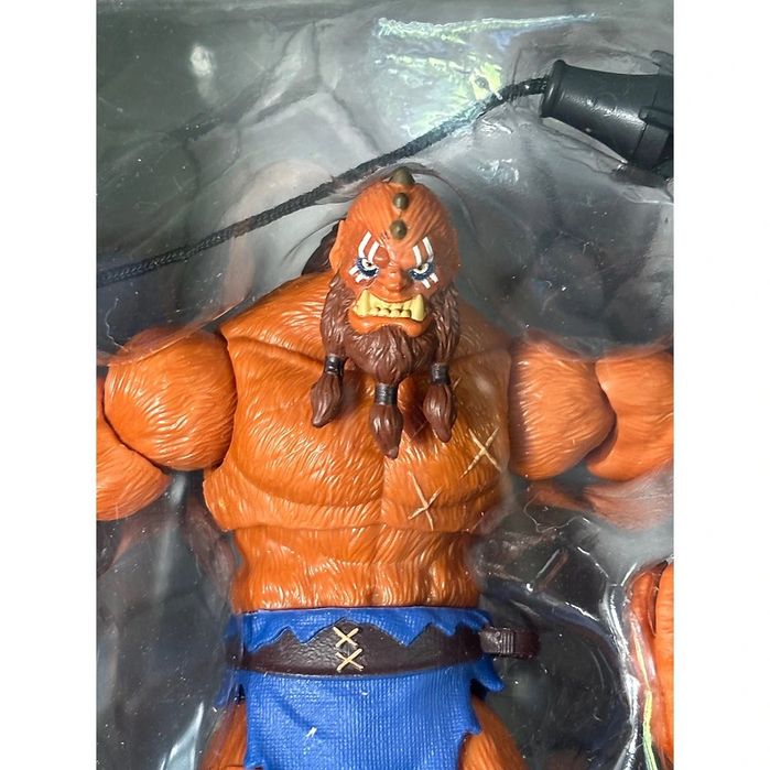 Masters of the Universe Masterverse Revelation Bestia Beast Man - He Man