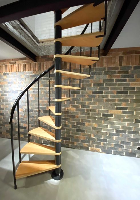 Promocja Nowoczesne schody spiralne Las Vegas Antracyt/ BUK fi 120 cm