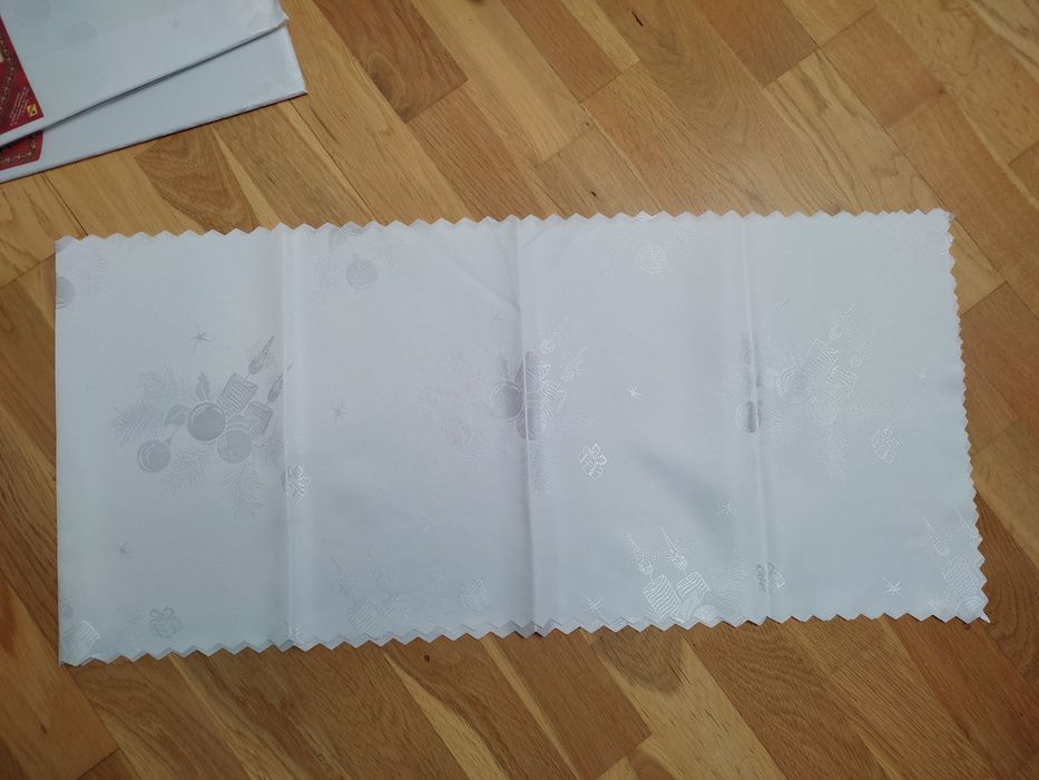 obrus plamoodporny 35 x 150 bieżnik świąteczny