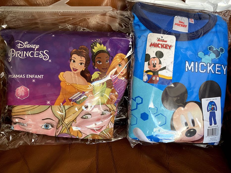 Roupa de marca criança nova c/etiqueta (1 a 5 anos)